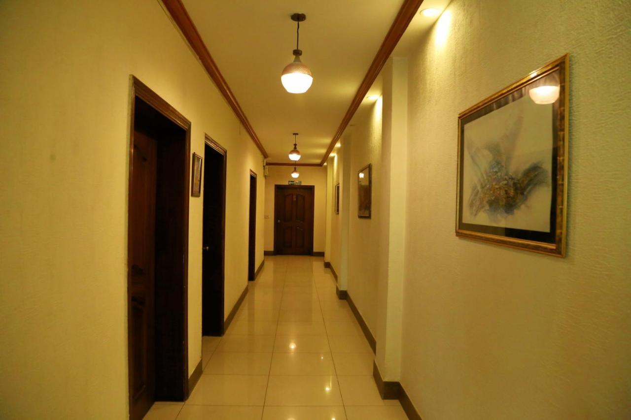 Fiesta Inn Hotel & Resorts Multan Exterior foto